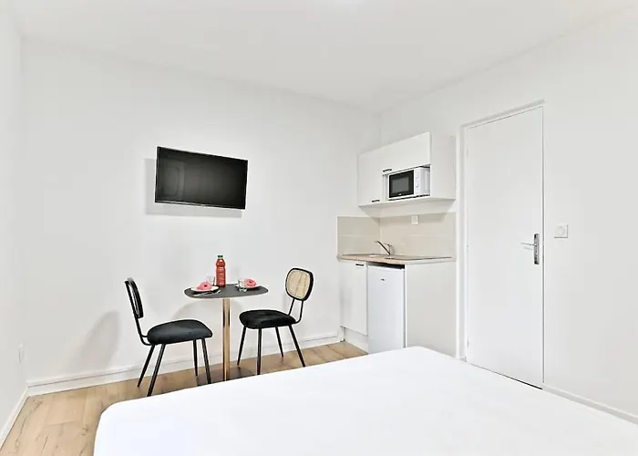 Petit Proche De Paris Apartamento Asnières